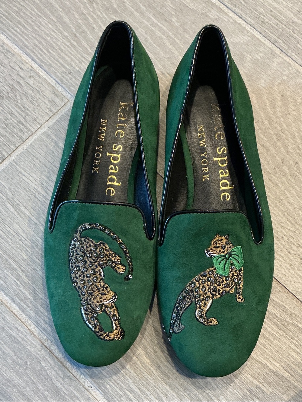 kate spade Green Suede Leopard Embroidered Loafers Women’s Sz 7.5B